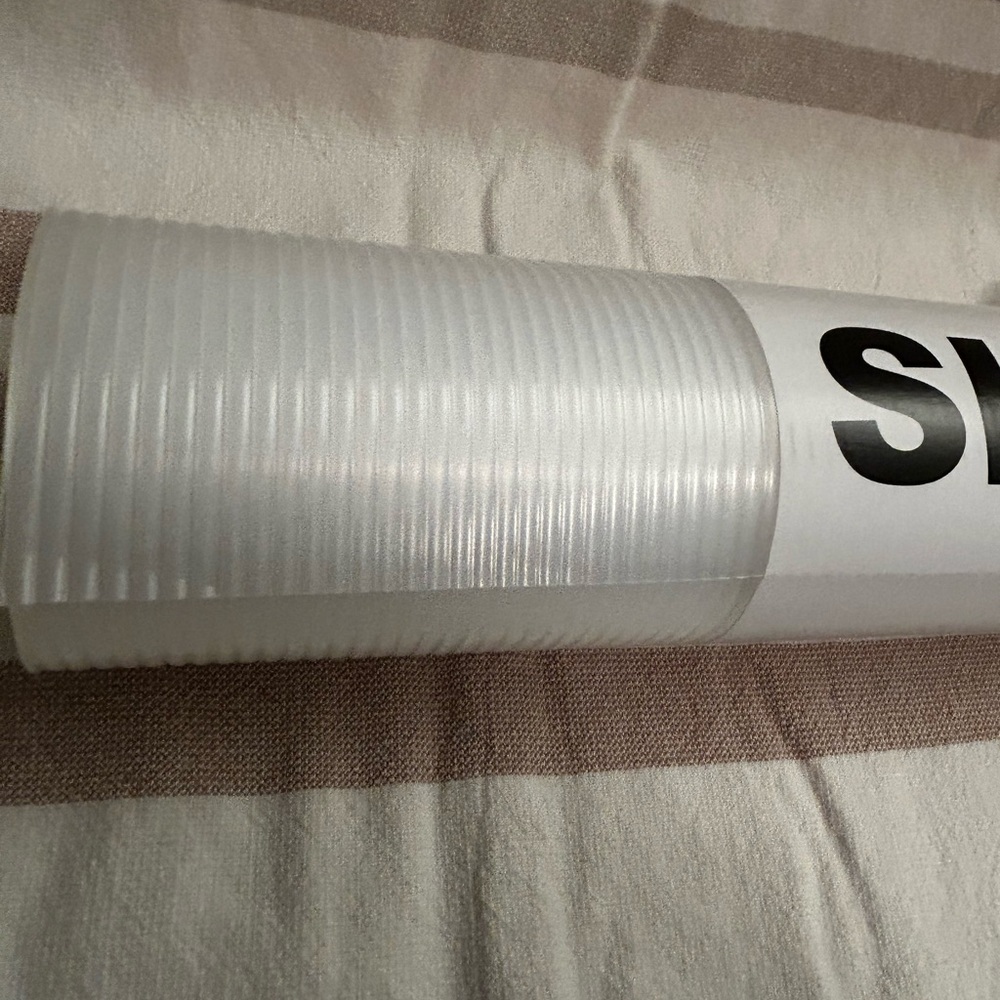 White Shelf Liner - Picture 4 of 6